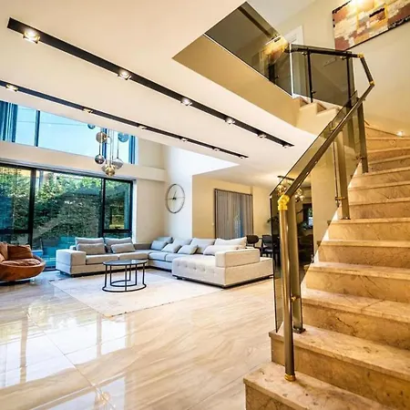 Oasis Estates *